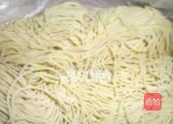 猪肉炸酱面的做法图解4