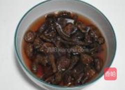 山珍肥牛粥的做法图解1