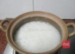 彩蔬腊味煲仔饭的做法图解5