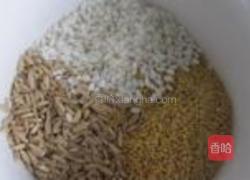 杂粮米饭的做法图解1