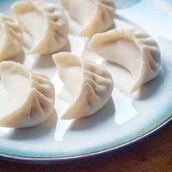 香菇猪肉胡萝卜饺子的做法[图]