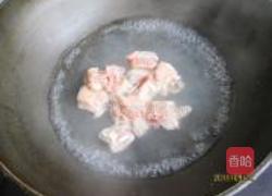 排骨番茄炸酱面的做法图解1