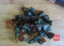 皮蛋瘦肉粥的做法图解5