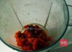 红枣枸杞野桑葚奶的做法图解3