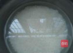 枣泥糯米糕的做法图解1