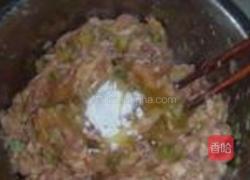 猪肉大葱馅锅贴的做法图解8