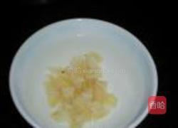 雪梨百合羹的做法图解2