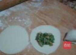 韭菜海参馄饨的做法图解8