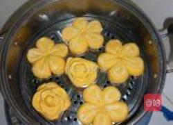 双色梅花馒头的做法图解12