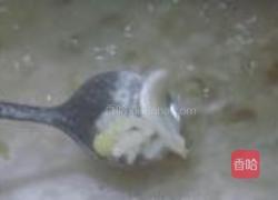 绿豆百合菊花粥的做法图解6