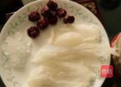 红枣冰糖炖燕窝的做法图解6