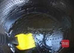 胡萝卜杂粮煎饼的做法图解4