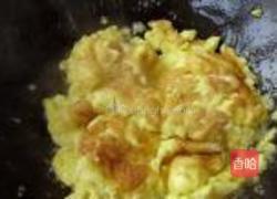 西红柿炒鸡蛋的做法图解3