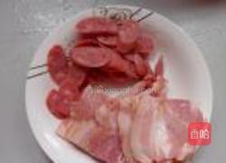 培根香肠煲仔饭的做法图解4
