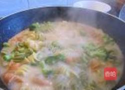 龙利鱼烩螺旋意粉的做法图解9