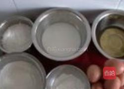 戚风蛋糕的做法图解1