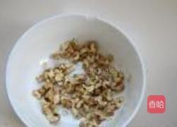 核桃豆渣饼的做法图解2