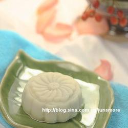 冰皮豆沙月饼的做法[图]