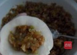 卷心菜肉馅饺子的做法图解9