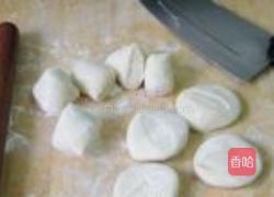 烫面菠菜蒸包的做法图解9