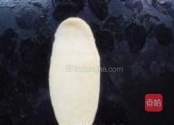 莲蓉蛋黄酥的做法图解8