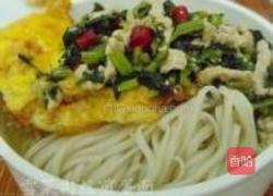 雪菜肉丝煎蛋面的做法图解5