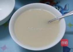 荞麦馒头的做法图解1