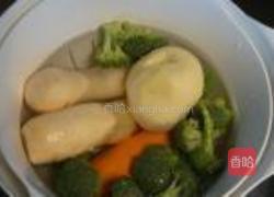 奶酪焗蔬菜的做法图解1