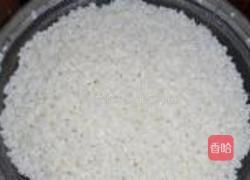 蛋黄大肉粽的做法图解1