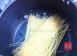 墨鱼意面的做法图解4