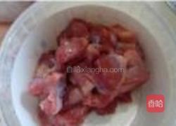 鸡胗炒河粉的做法图解1