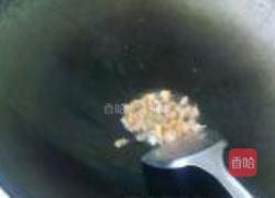 包菜虾仁蛋炒饭的做法图解6