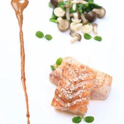 芝麻锦香三文鱼的做法[图]