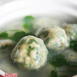 荠菜豆腐丸子汤的做法[图]