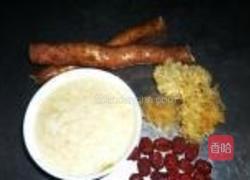 山药银耳米酒羹的做法图解1