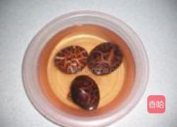 胡萝卜香菇柴鸡粥的做法图解1