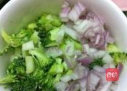 减肥蔬菜炒饭的做法图解1