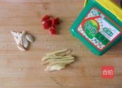 酱香排骨炸酱面的做法图解2