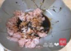 蘑菇鸡肉酱浇头面的做法图解2