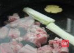 红烧排骨面的做法图解3