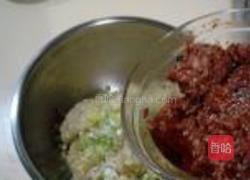 猪肉白菜包子的做法图解6