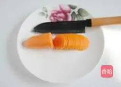 巧做胡萝卜花的做法图解2