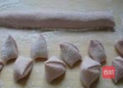 莓香豆沙饺的做法图解4