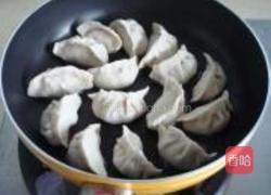 番茄鸡蛋薄荷煎饺的做法图解11