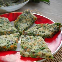 荠菜胡萝卜饼的做法[图]