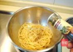 酥核桃釀墨鱼意面的做法图解24