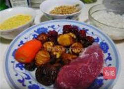 牛肉板栗养生粥的做法图解1