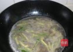 青椒香干肉丝面的做法图解3