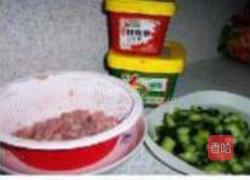 酱香肉丁疙瘩面的做法图解9