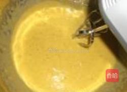 戚风香蕉蛋糕的做法图解3